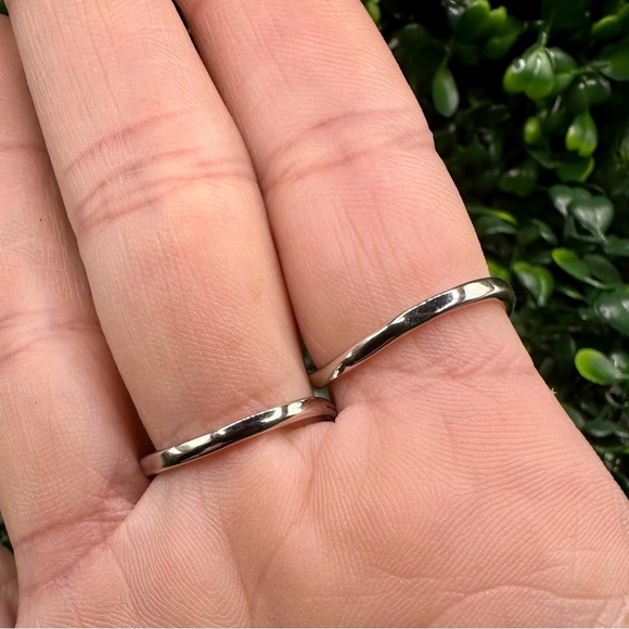 Oval Hypersthene Cabochon Ring in Adjustable Copper Band - Picture 5 of 5